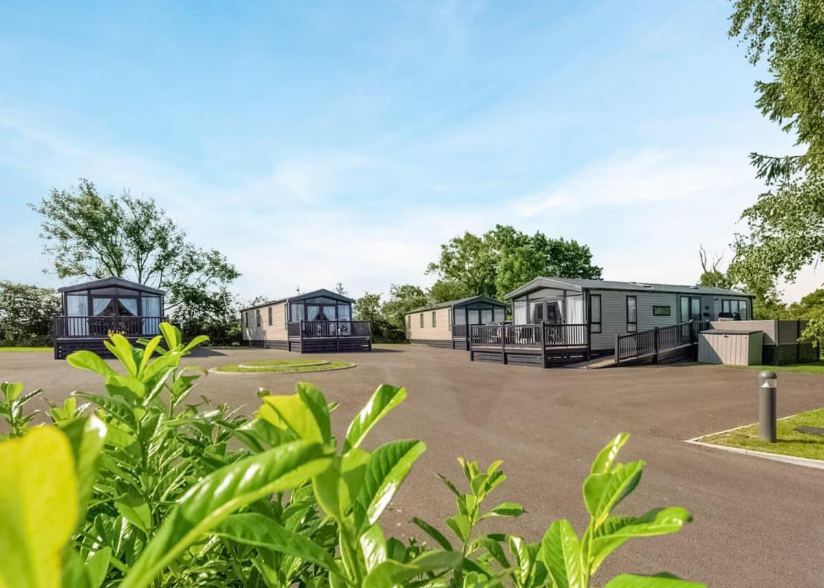 Green Meadows Country Park Hotell Harker Exteriör bild